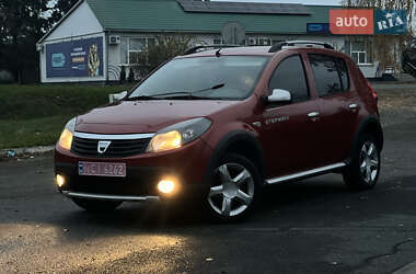 Внедорожник / Кроссовер Dacia Sandero StepWay 2012 в Гадяче