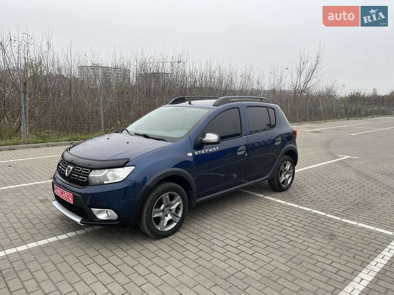 Dacia Sandero StepWay 2017 Dacia Sandero StepWay 2017