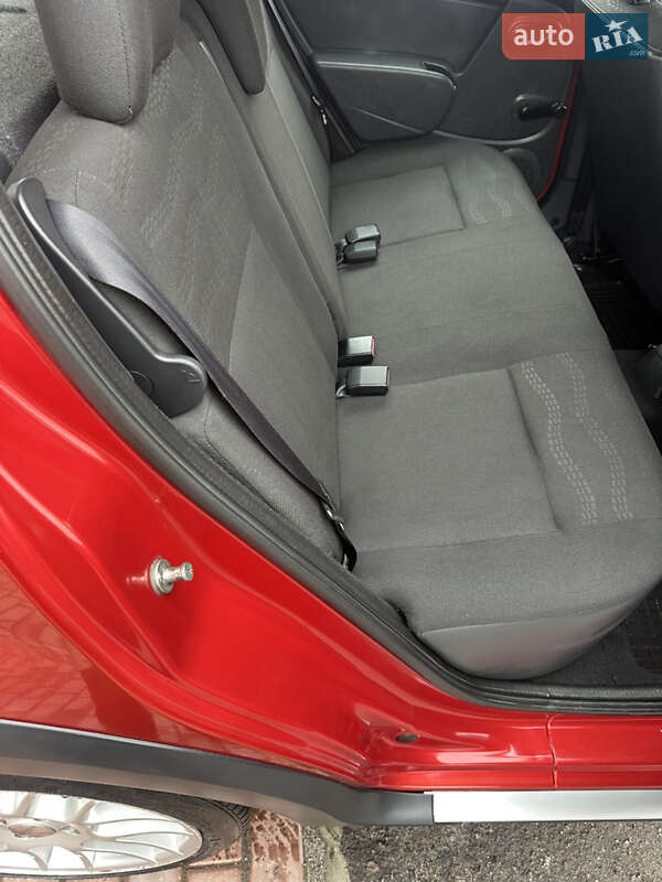 Внедорожник / Кроссовер Dacia Sandero StepWay 2011 в Хороле фото 10 Внедорожник / Кроссовер Dacia Sandero StepWay 2011 в Хороле