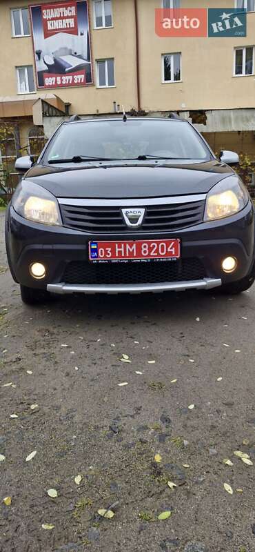Позашляховик / Кросовер Dacia Sandero StepWay 2012 в Красилові