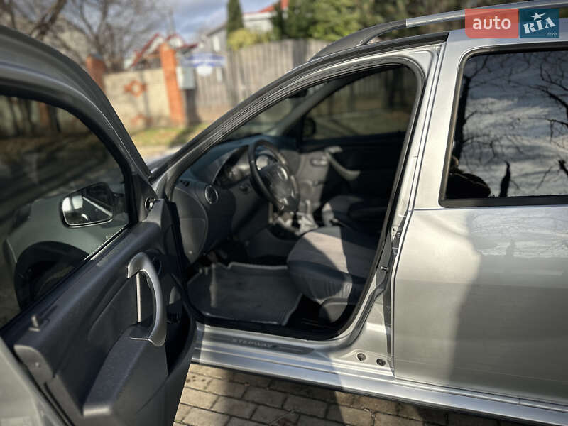 Внедорожник / Кроссовер Dacia Sandero StepWay 2012 в Сумах фото 53 Внедорожник / Кроссовер Dacia Sandero StepWay 2012 в Сумах