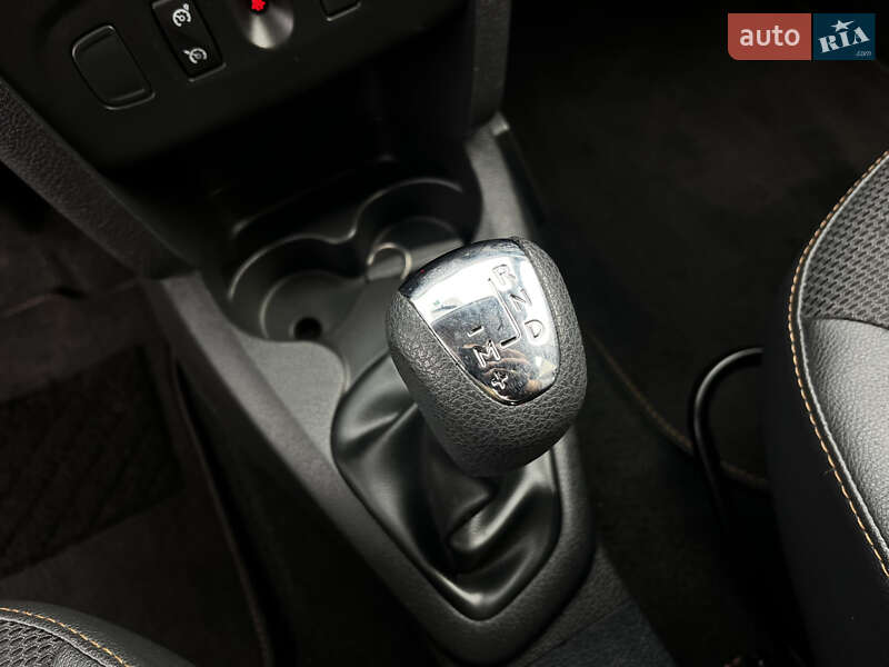 Внедорожник / Кроссовер Dacia Sandero StepWay 2017 в Луцке