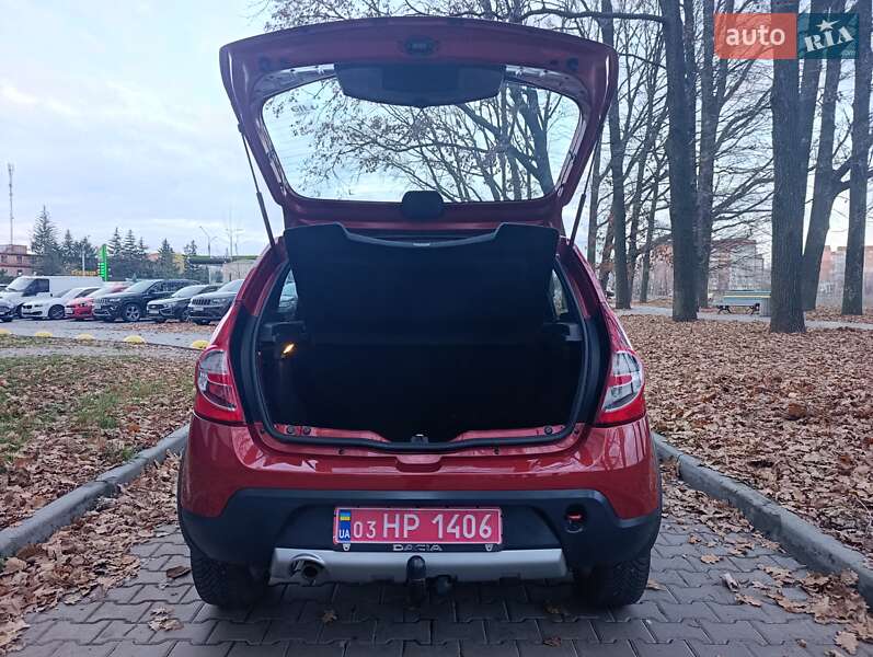 Внедорожник / Кроссовер Dacia Sandero StepWay 2010 в Полтаве