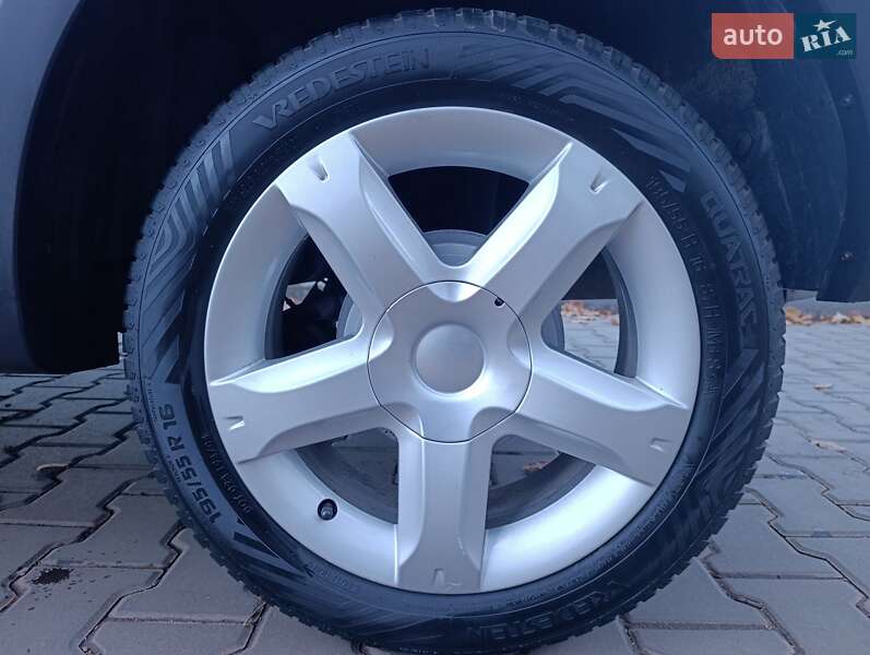 Внедорожник / Кроссовер Dacia Sandero StepWay 2010 в Полтаве