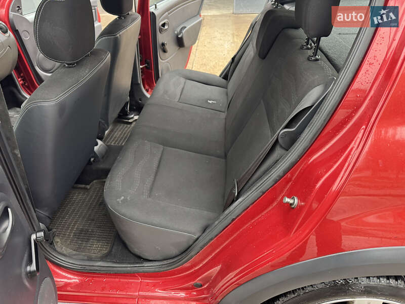 Позашляховик / Кросовер Dacia Sandero StepWay 2012 в Кролевці