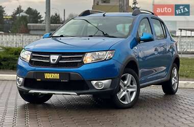 Позашляховик / Кросовер Dacia Sandero StepWay 2013 в Києві