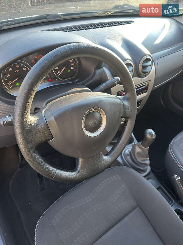 Позашляховик / Кросовер Dacia Sandero StepWay 2010 в Хоролі