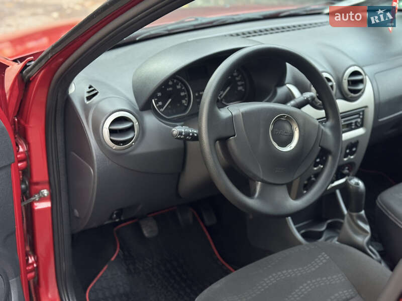 Позашляховик / Кросовер Dacia Sandero StepWay 2011 в Умані фото 12 Позашляховик / Кросовер Dacia Sandero StepWay 2011 в Умані