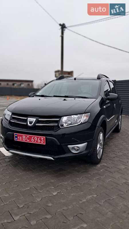 Внедорожник / Кроссовер Dacia Sandero StepWay 2013 в Дубно