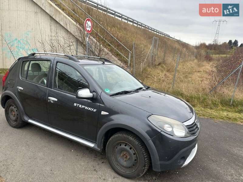 Позашляховик / Кросовер Dacia Sandero StepWay 2010 в Маневичах