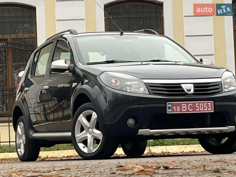 Внедорожник / Кроссовер Dacia Sandero StepWay 2011 в Радивилове фото 5 Внедорожник / Кроссовер Dacia Sandero StepWay 2011 в Радивилове