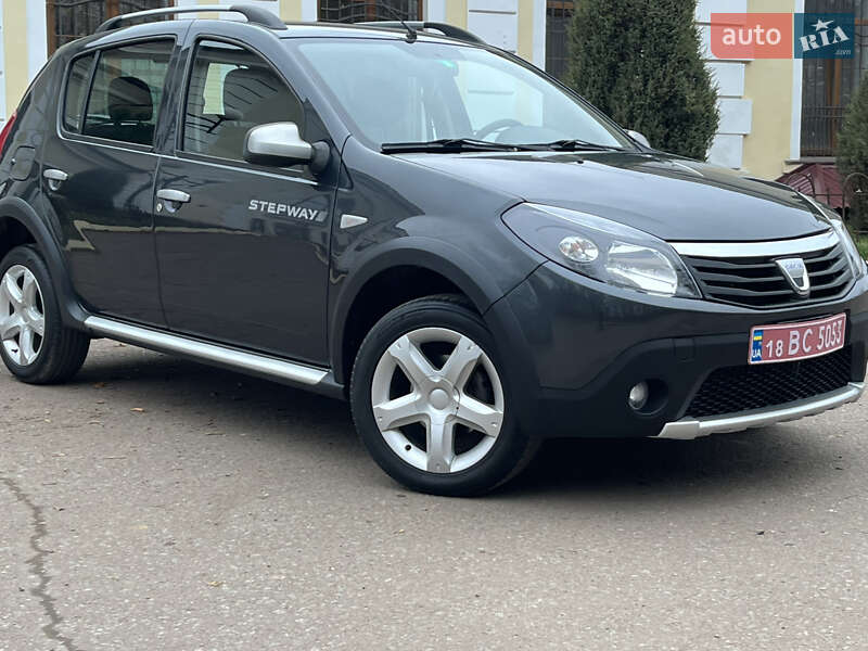 Внедорожник / Кроссовер Dacia Sandero StepWay 2011 в Радивилове фото 15 Внедорожник / Кроссовер Dacia Sandero StepWay 2011 в Радивилове