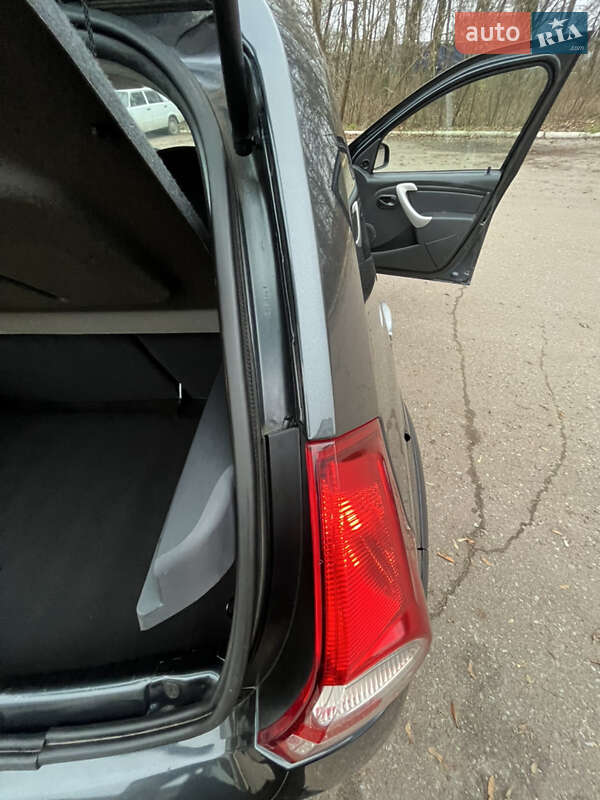 Внедорожник / Кроссовер Dacia Sandero StepWay 2011 в Радивилове фото 47 Внедорожник / Кроссовер Dacia Sandero StepWay 2011 в Радивилове