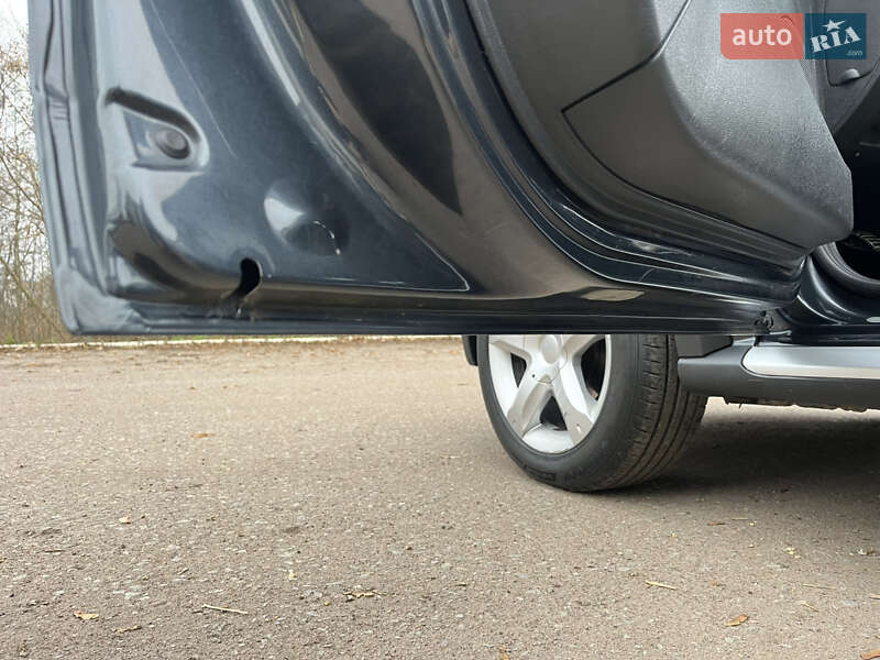 Внедорожник / Кроссовер Dacia Sandero StepWay 2011 в Радивилове фото 105 Внедорожник / Кроссовер Dacia Sandero StepWay 2011 в Радивилове