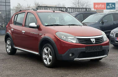 Позашляховик / Кросовер Dacia Sandero StepWay 2011 в Рівному
