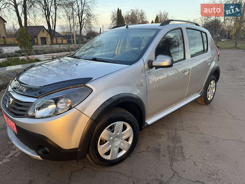 Dacia Sandero StepWay 2011