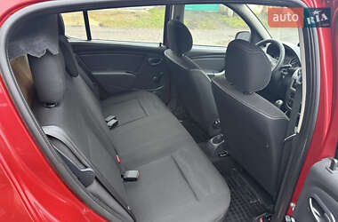 Внедорожник / Кроссовер Dacia Sandero StepWay 2010 в Слобожанском