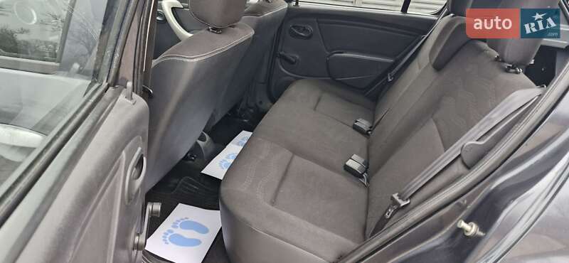 Позашляховик / Кросовер Dacia Sandero StepWay 2012 в Красилові