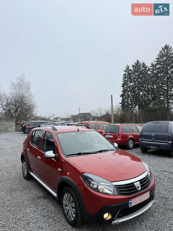 Внедорожник / Кроссовер Dacia Sandero StepWay 2011 в Луцке фото Внедорожник / Кроссовер Dacia Sandero StepWay 2011 в Луцке