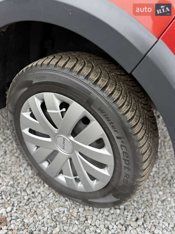 Внедорожник / Кроссовер Dacia Sandero StepWay 2011 в Луцке фото 47 Внедорожник / Кроссовер Dacia Sandero StepWay 2011 в Луцке