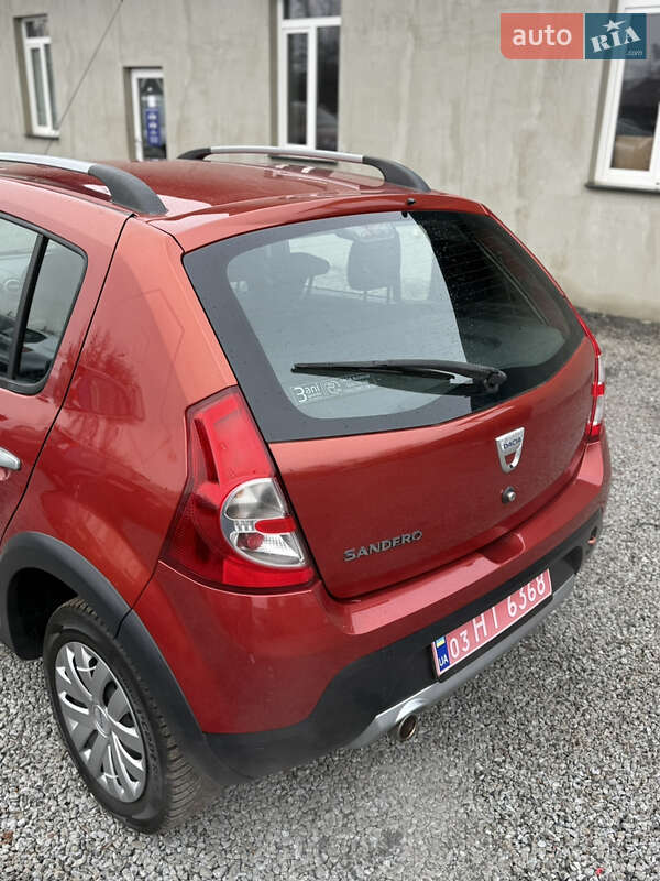 Внедорожник / Кроссовер Dacia Sandero StepWay 2011 в Луцке фото 57 Внедорожник / Кроссовер Dacia Sandero StepWay 2011 в Луцке