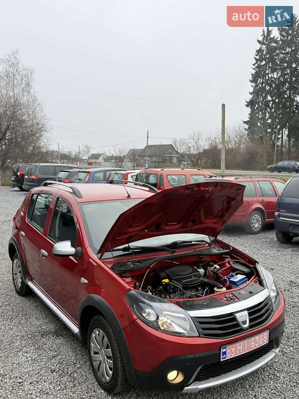 Внедорожник / Кроссовер Dacia Sandero StepWay 2011 в Луцке фото 65 Внедорожник / Кроссовер Dacia Sandero StepWay 2011 в Луцке
