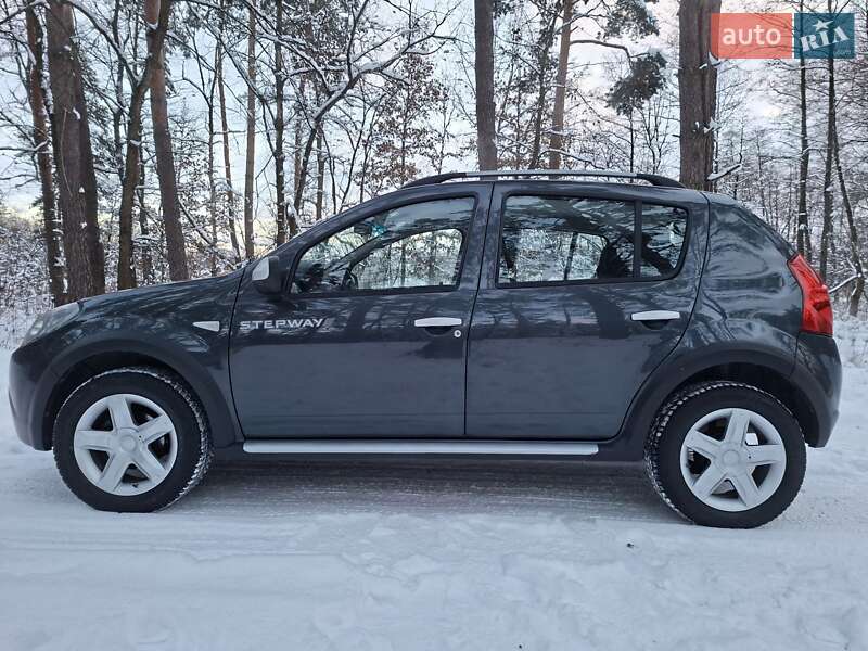 Внедорожник / Кроссовер Dacia Sandero StepWay 2010 в Кролевце фото 22 Внедорожник / Кроссовер Dacia Sandero StepWay 2010 в Кролевце