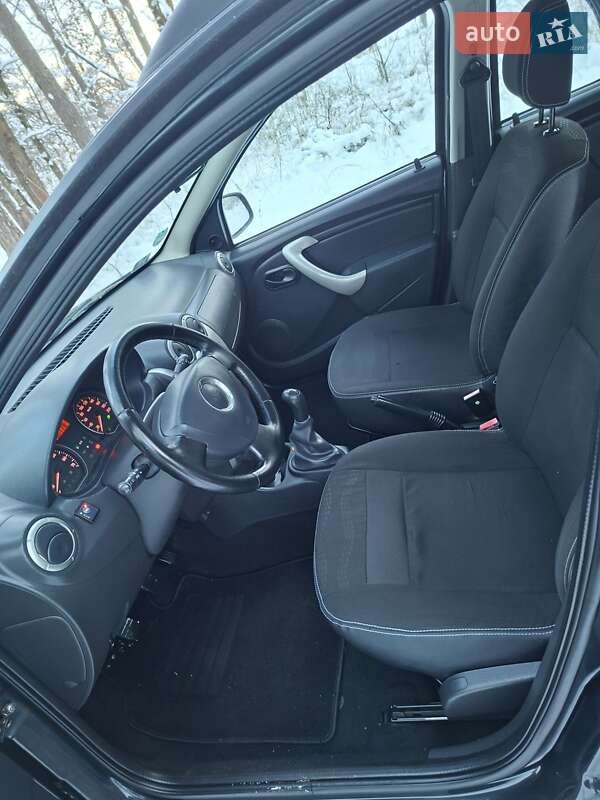 Внедорожник / Кроссовер Dacia Sandero StepWay 2010 в Кролевце фото 53 Внедорожник / Кроссовер Dacia Sandero StepWay 2010 в Кролевце