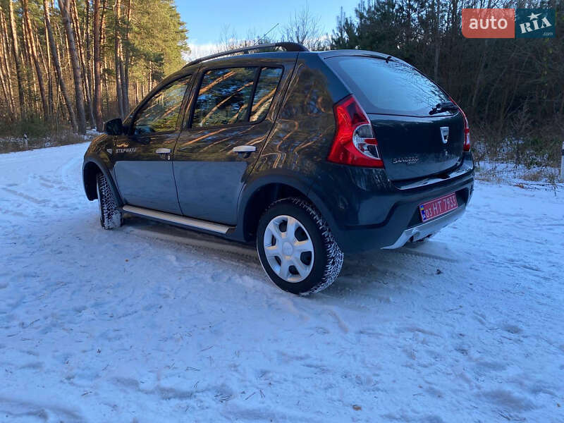 Внедорожник / Кроссовер Dacia Sandero StepWay 2012 в Радивилове фото 11 Внедорожник / Кроссовер Dacia Sandero StepWay 2012 в Радивилове