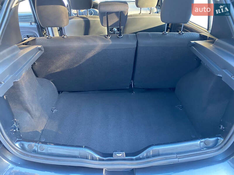 Внедорожник / Кроссовер Dacia Sandero StepWay 2012 в Радивилове фото 74 Внедорожник / Кроссовер Dacia Sandero StepWay 2012 в Радивилове