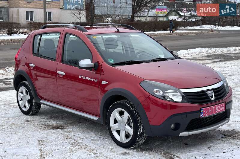Позашляховик / Кросовер Dacia Sandero StepWay 2010 в Красилові фото 47 Позашляховик / Кросовер Dacia Sandero StepWay 2010 в Красилові
