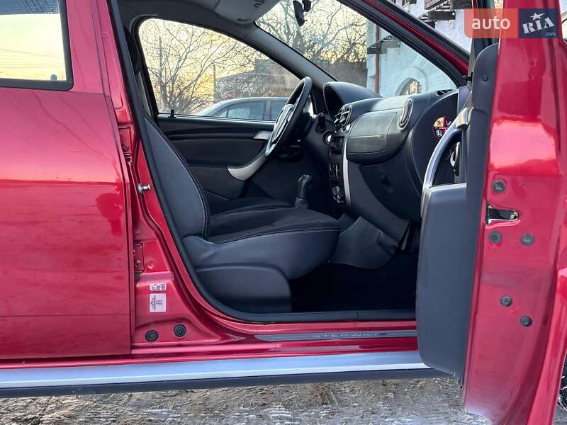 Позашляховик / Кросовер Dacia Sandero StepWay 2010 в Красилові фото 76 Позашляховик / Кросовер Dacia Sandero StepWay 2010 в Красилові