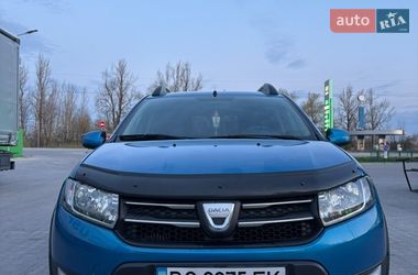Внедорожник / Кроссовер Dacia Sandero StepWay 2013 в Козове