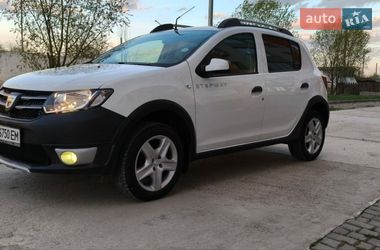 Внедорожник / Кроссовер Dacia Sandero StepWay 2015 в Ивано-Франковске