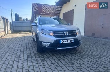 Позашляховик / Кросовер Dacia Sandero StepWay 2013 в Луцьку