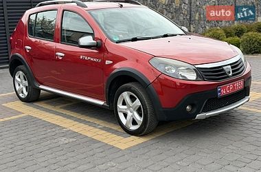 Позашляховик / Кросовер Dacia Sandero StepWay 2012 в Хмельницькому