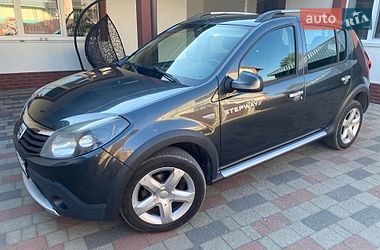 Позашляховик / Кросовер Dacia Sandero StepWay 2009 в Львові
