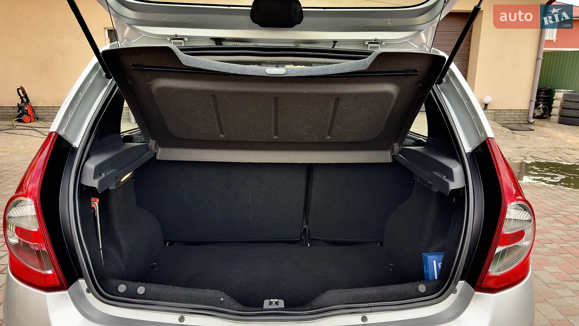 2012 Dacia Sandero - мініатюра 19