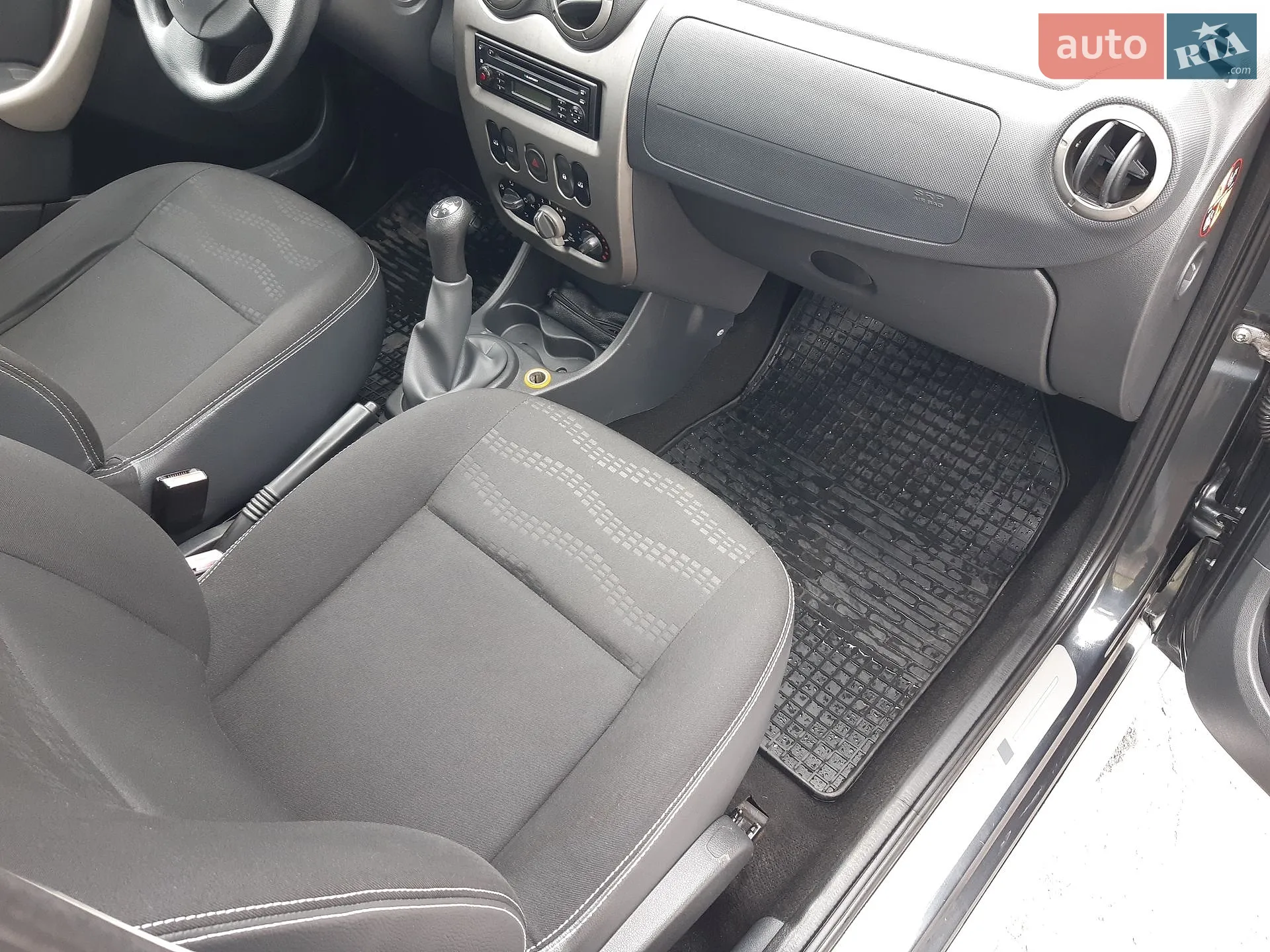2010 Dacia Sandero - мініатюра 17