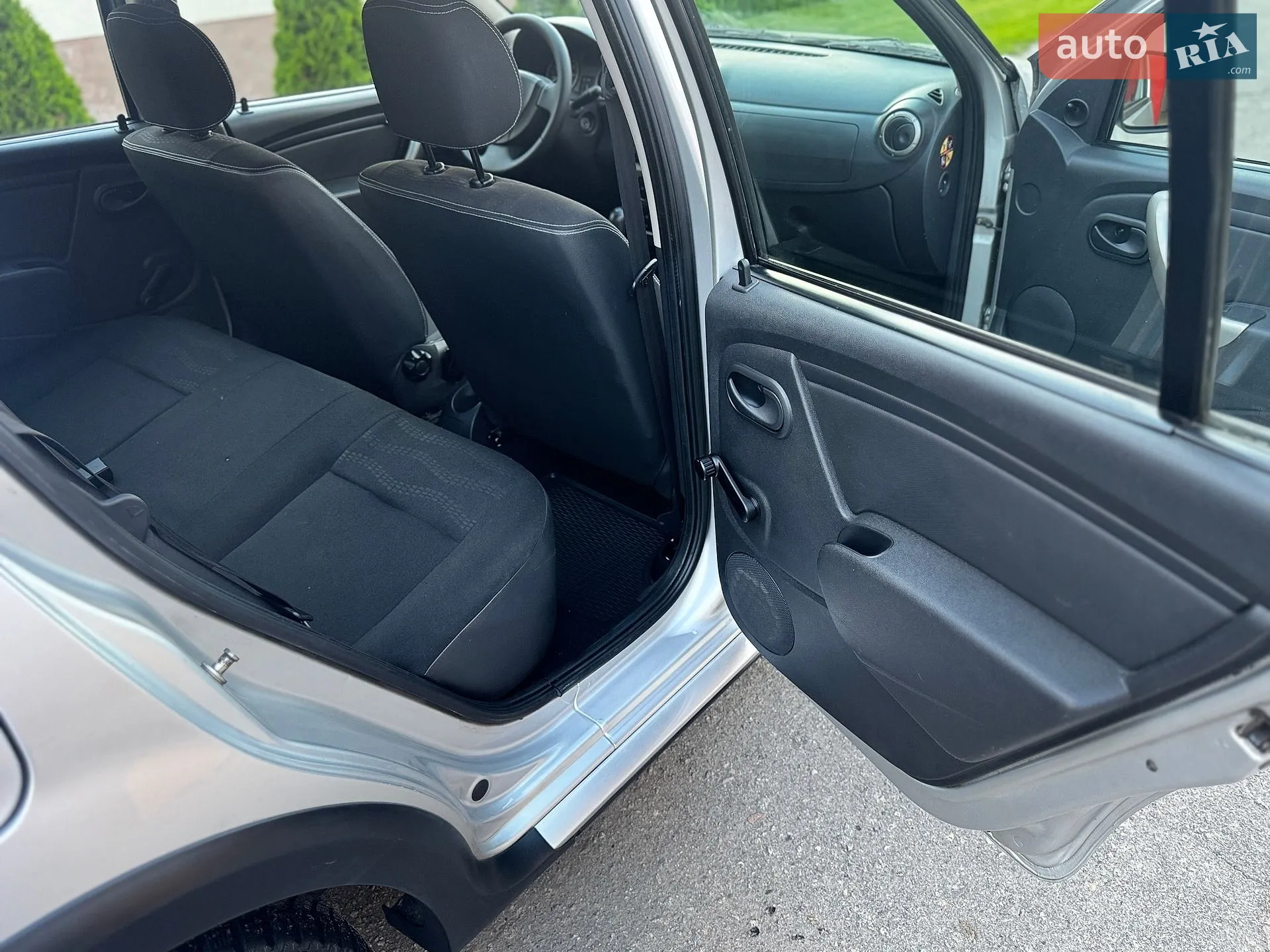 2011 Dacia Sandero - мініатюра 9