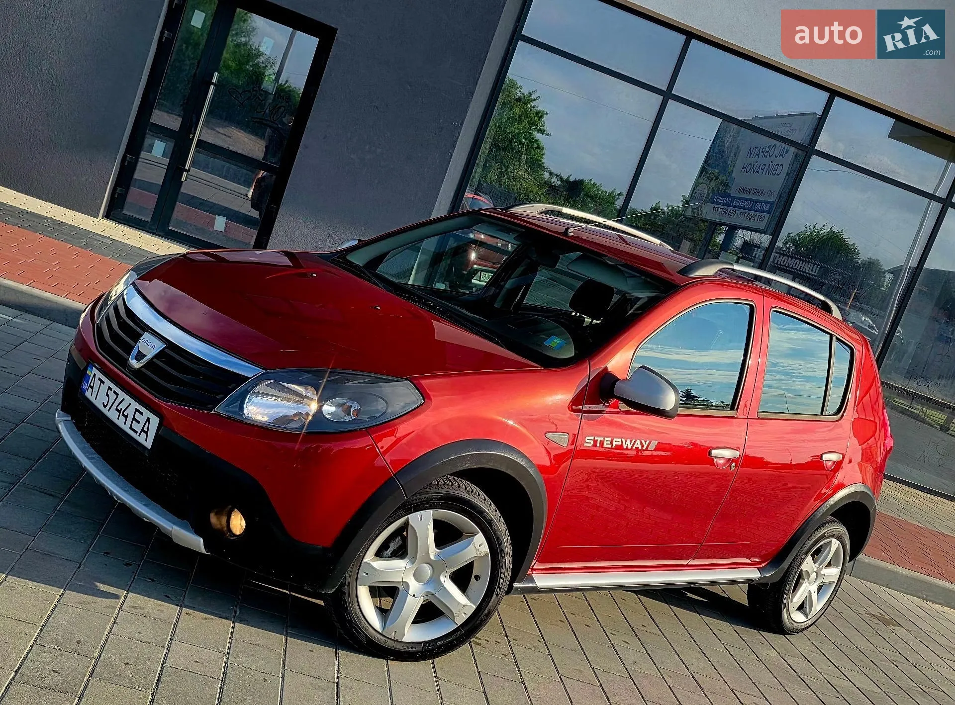 2011 Dacia Sandero - мініатюра 2