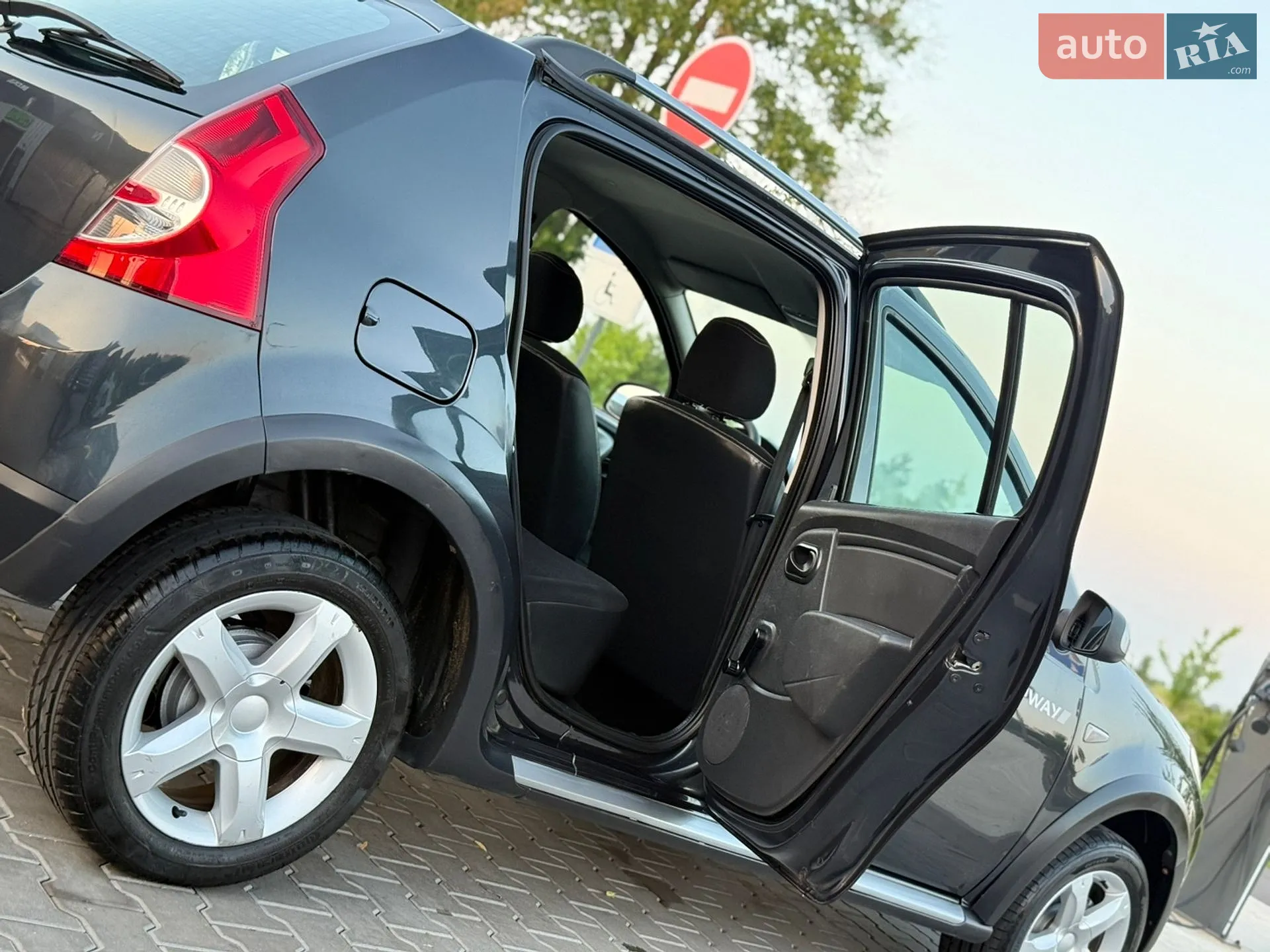 2010 Dacia Sandero - мініатюра 80
