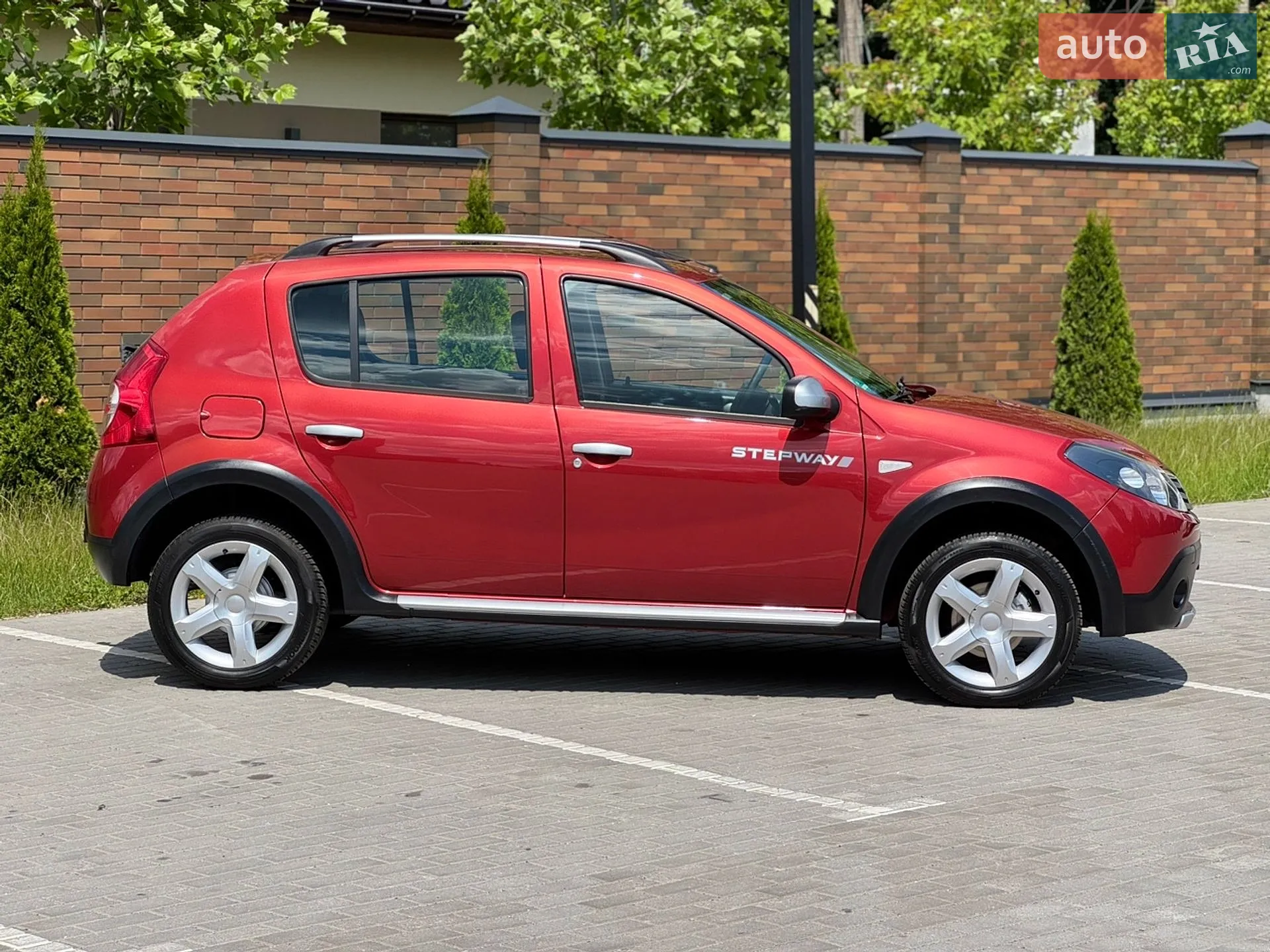 2011 Dacia Sandero - мініатюра 8