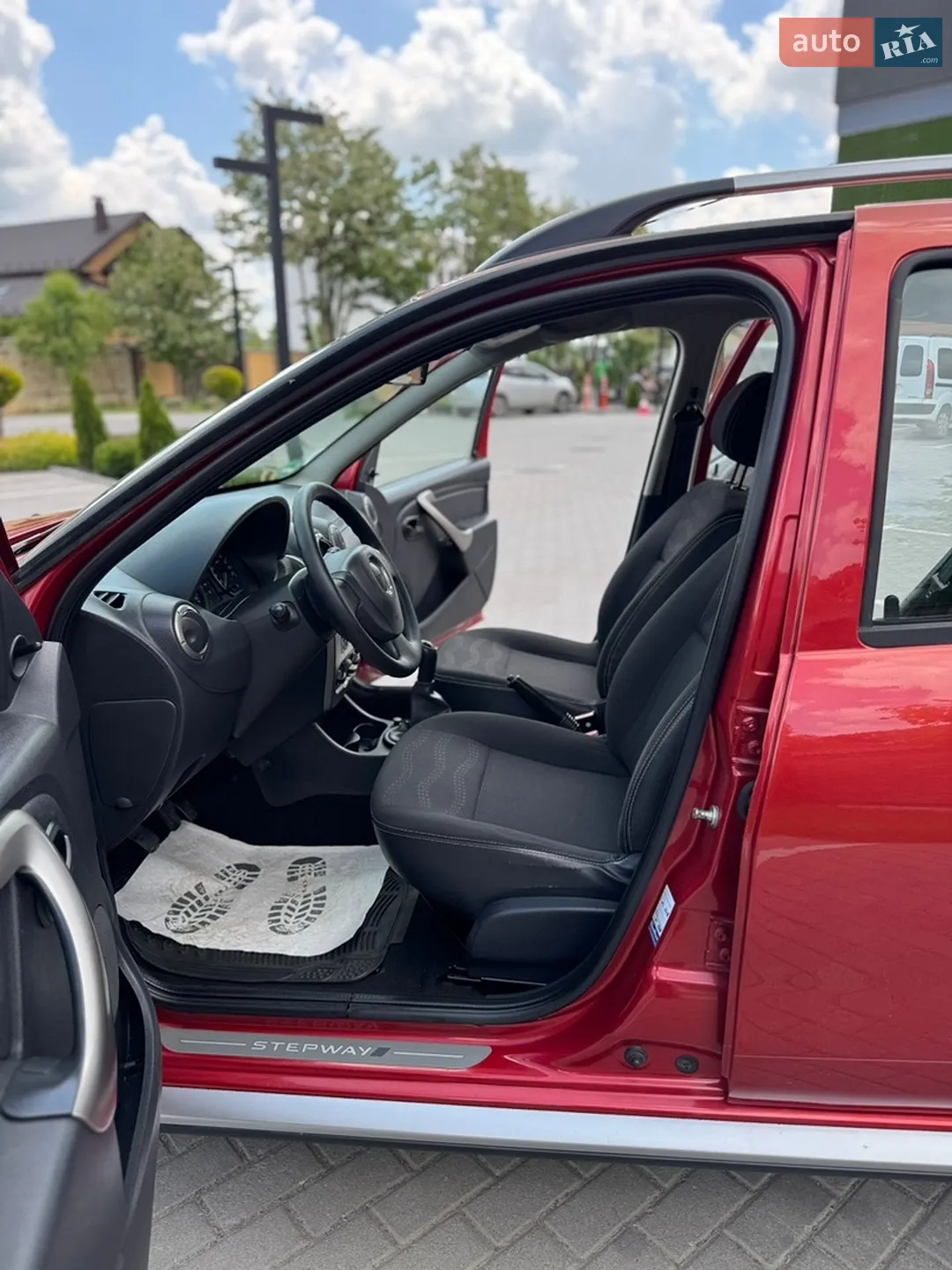2011 Dacia Sandero - мініатюра 30