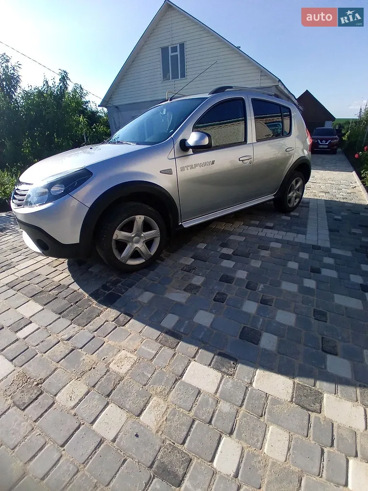 2011 Dacia Sandero - мініатюра 12