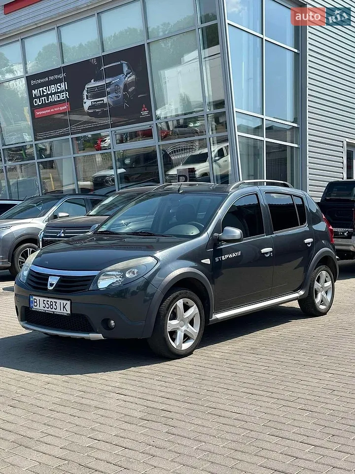 2023 Mitsubishi Outlander - мініатюра 21