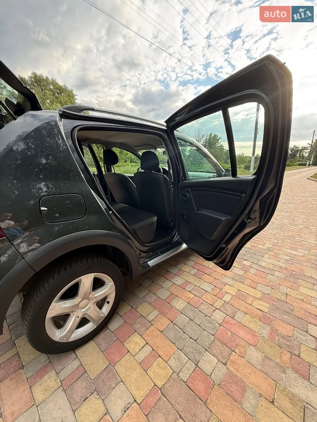 2010 Dacia Sandero - мініатюра 21