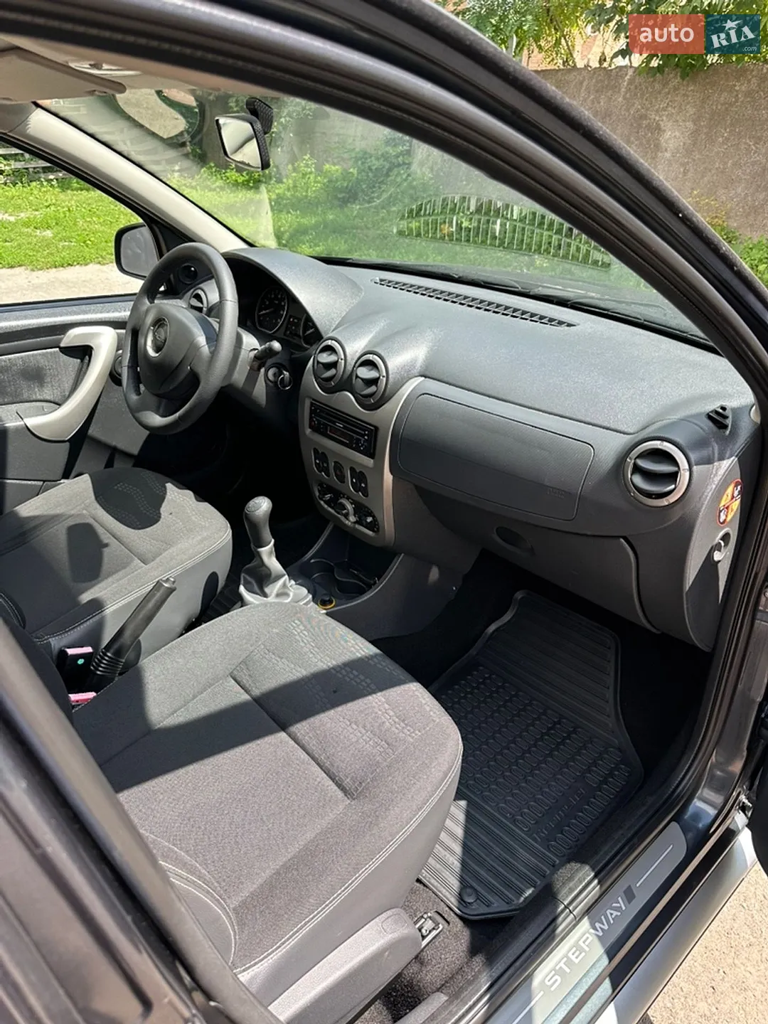 2010 Dacia Sandero - мініатюра 14