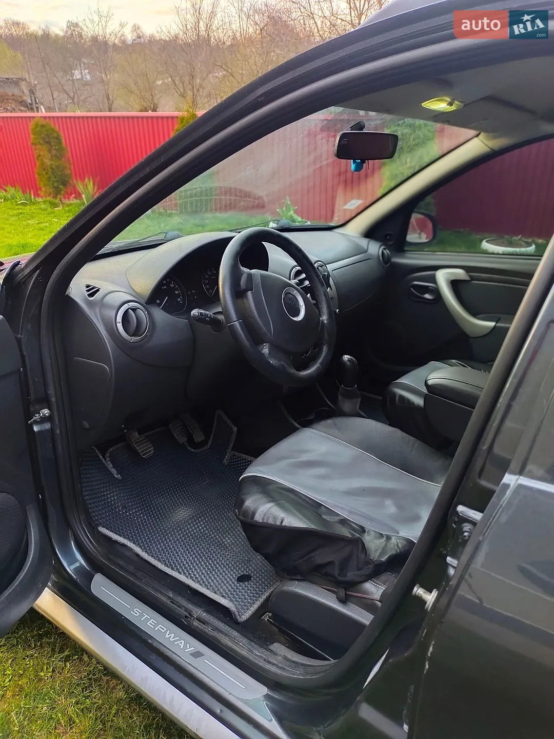 2011 Dacia Sandero - мініатюра 2