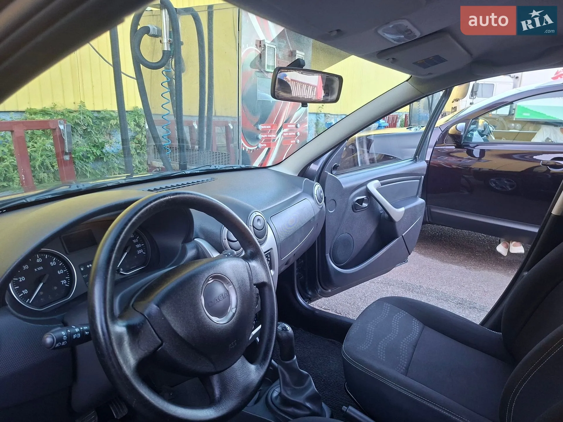 2011 Dacia Sandero - мініатюра 25